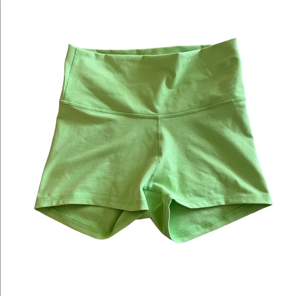 TNA atmosphere shorts. Size medium. Will fit a small. - Picture 2 of 2